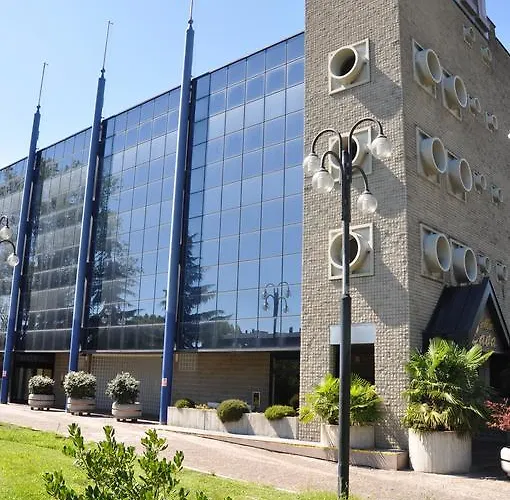 IH s Milano Blu ViscontiAlbergo